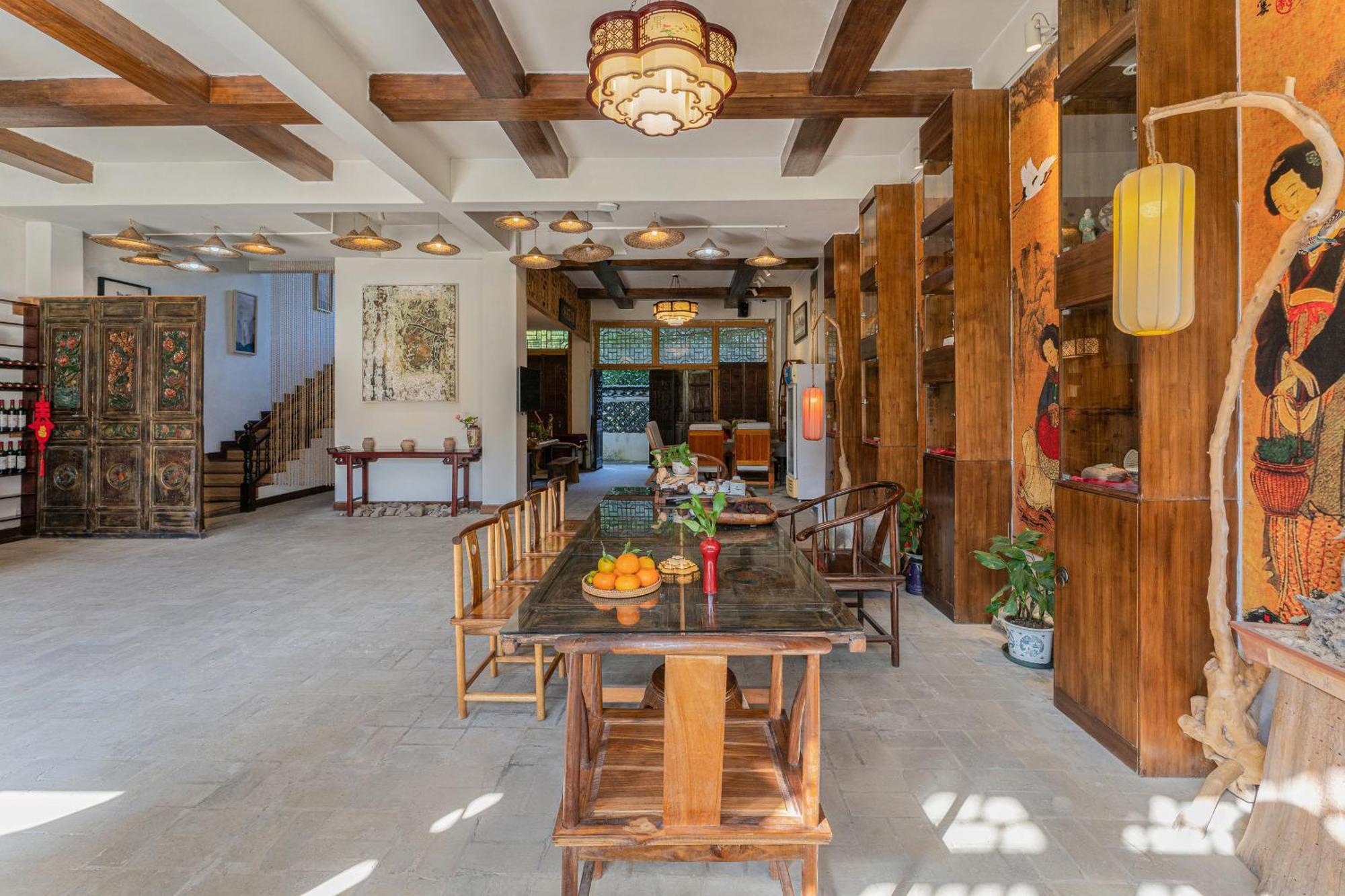 Leisure Courtyard Hotel Yangshuo-Free Shuttle Bus To Yangshuo Station Stay 2 Nights One Way 외부 사진