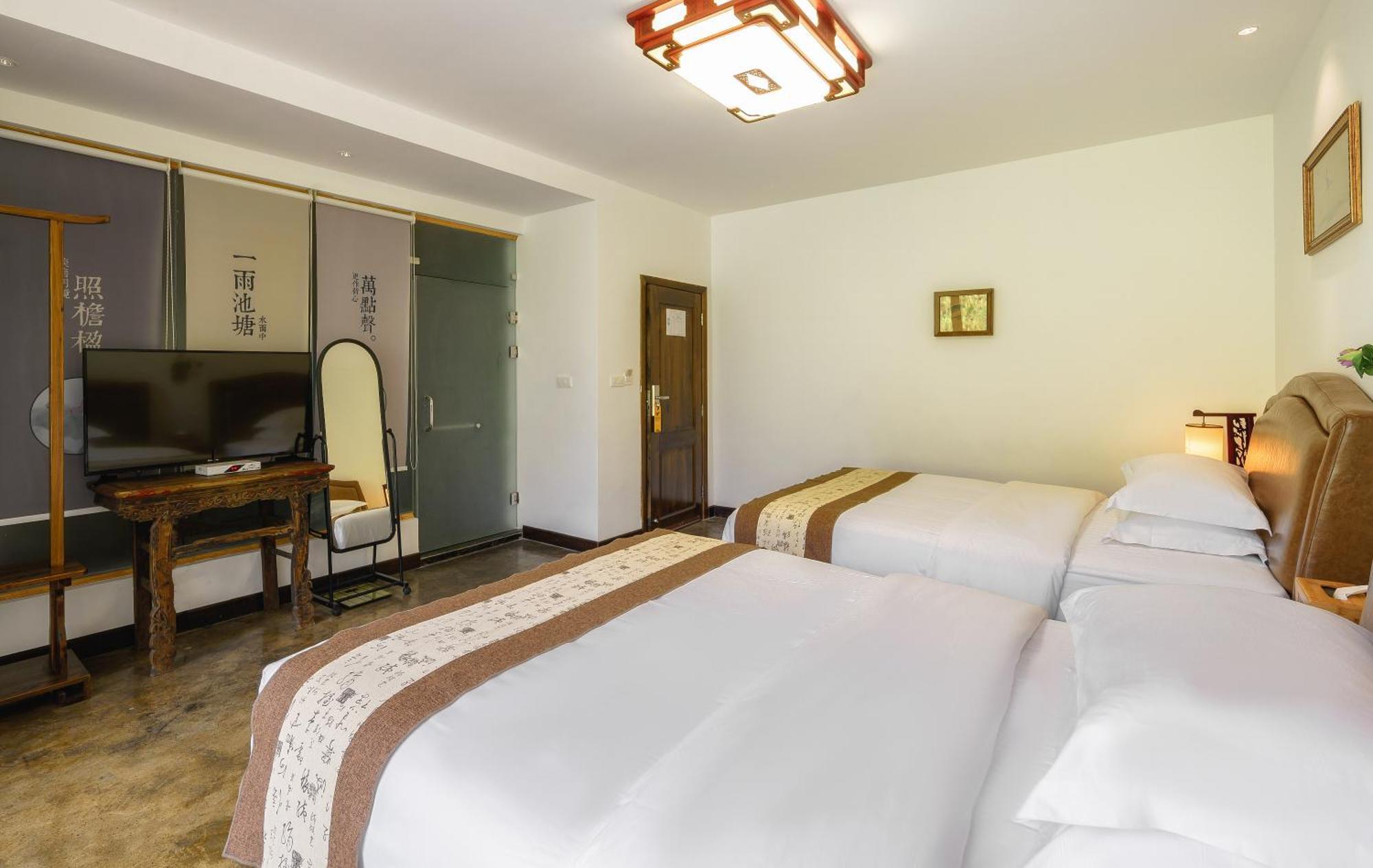 Leisure Courtyard Hotel Yangshuo-Free Shuttle Bus To Yangshuo Station Stay 2 Nights One Way 외부 사진
