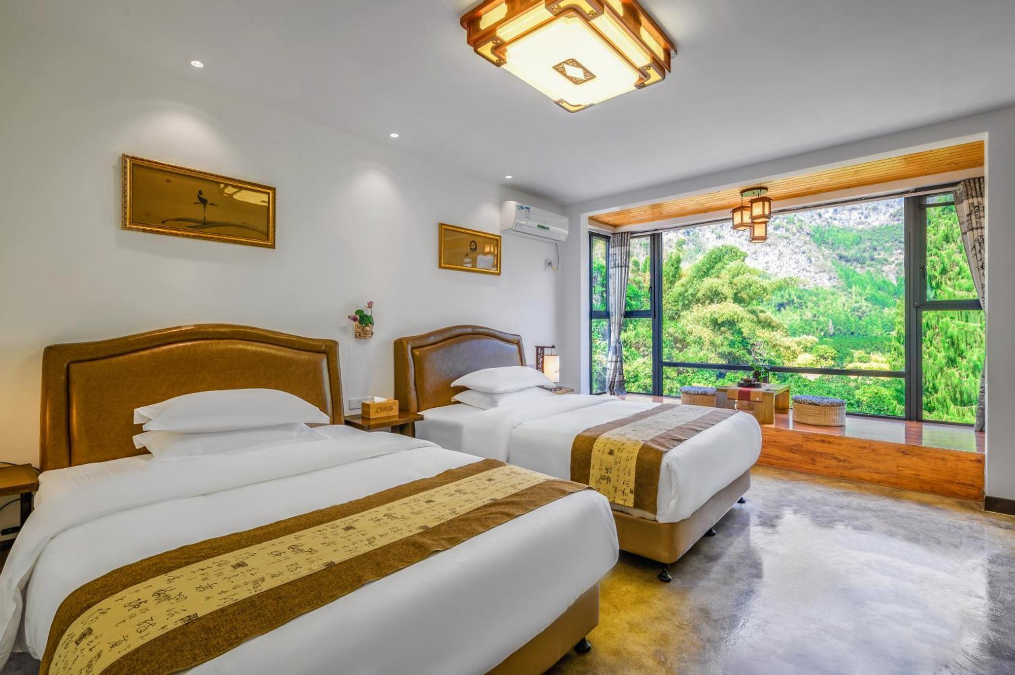 Leisure Courtyard Hotel Yangshuo-Free Shuttle Bus To Yangshuo Station Stay 2 Nights One Way 외부 사진